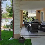 Hana With A Private Pool مالينسكا